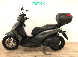 PIAGGIO BEVERLY 300 (TOP CASE)