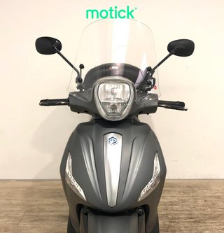 PIAGGIO BEVERLY 300 (TOP CASE)