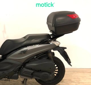 PIAGGIO BEVERLY 300 (TOP CASE)