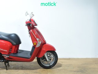 KYMCO LIKE 125 (TOP CASE)