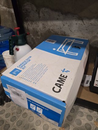 Kit CAME para puertas de garaje sin estrenar