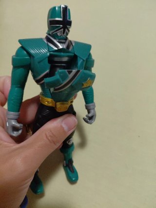 Power Ranger Verde Action Figure