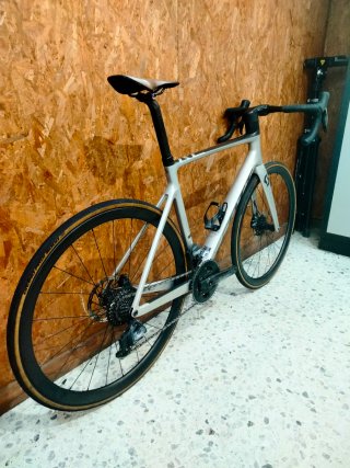 Scott Addict RC 10 Sram electrónico ruedas carbono