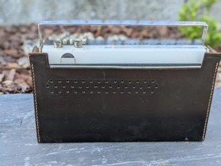 Radio transistor vintage General Eléctrica Español