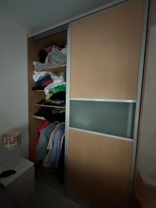 Armario modular madera y cristal