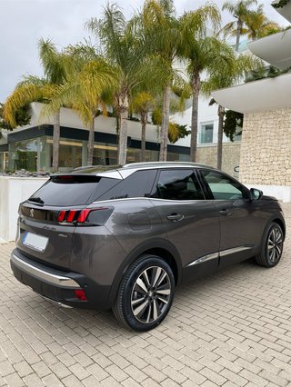 Peugeot 3008 2021