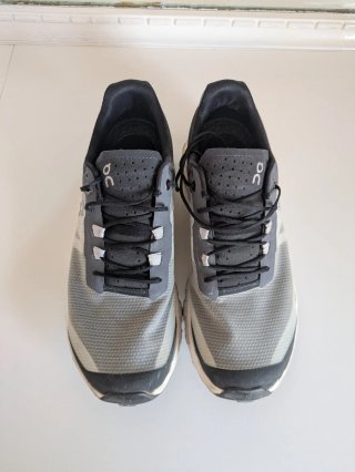 Zapatillas ON Cloudvista Talla 40-40.5