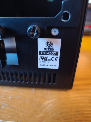 Caja ITX LianLi PC-Q07 Negra
