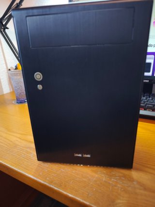 Caja ITX LianLi PC-Q07 Negra