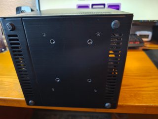 Caja ITX LianLi PC-Q07 Negra