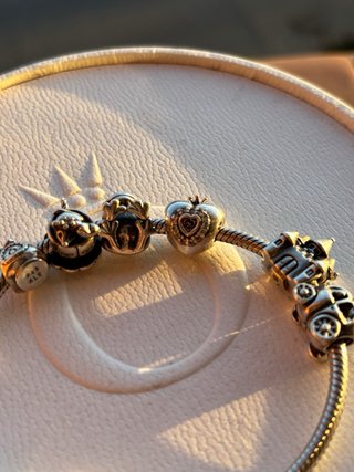 Pulsera Pandora Corazón ENCANTADA