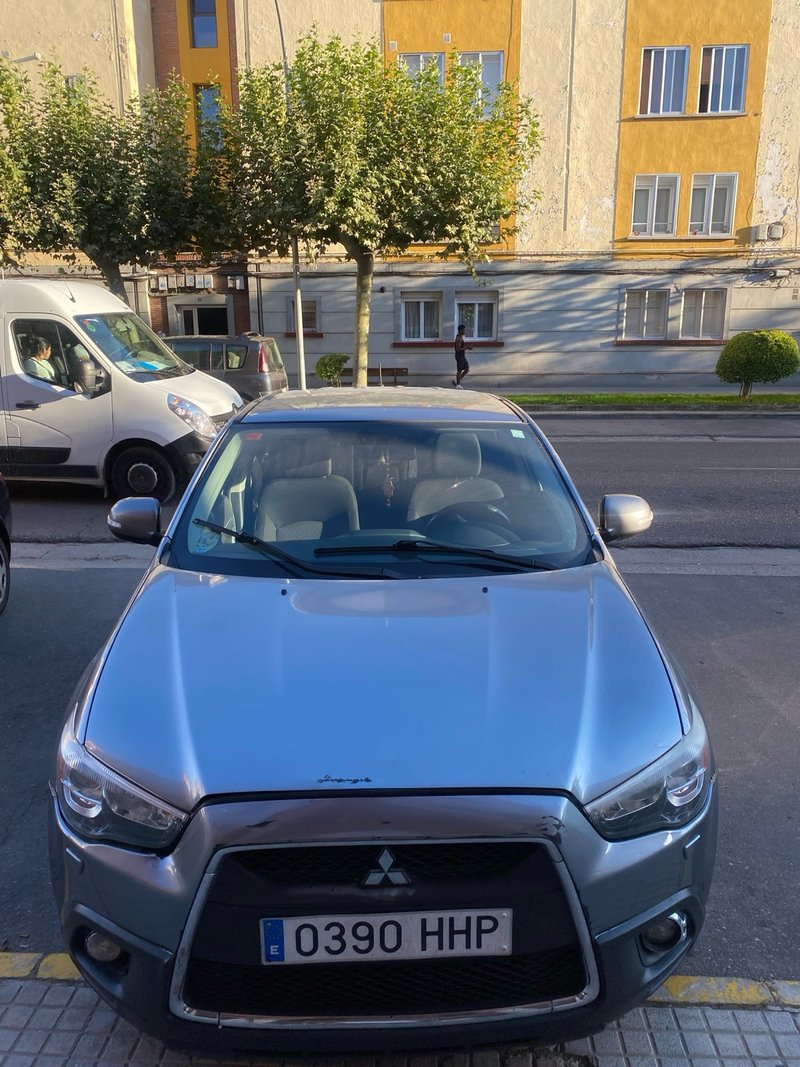 Mitsubishi ASX 2011 - foto 1
