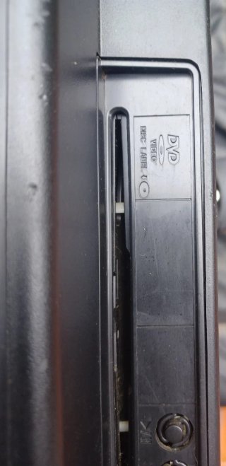 TV OKI 22 V22DHDUVI HD HDMI TDT con soporte pared