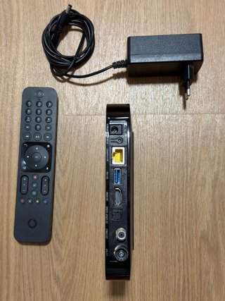 Decodificador Vodafone con Mando y Cargador