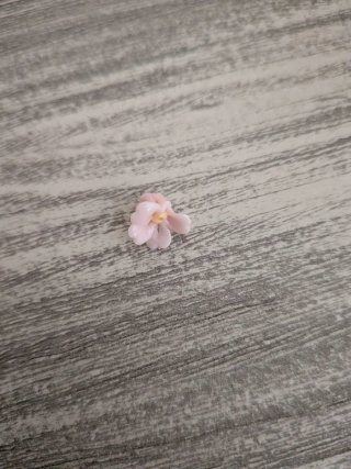 Figura Lladró Perro con Flores