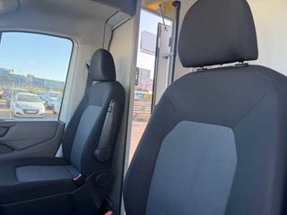 •	Volkswagen Crafter 2.0tdi 140cv 35Chasis CS BL 2