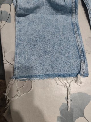 Pantalón vaquero Bershka cropped