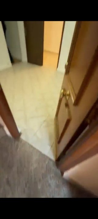 Se alquila piso. Barrio El Carmen.