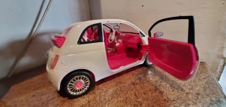 Coche Fiat 500 Barbie Mattel
