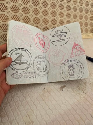 Pasaporte Expo '92 Sevilla con 107 sellos