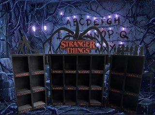 Expositor Kinder Joy Stranger Things Plegable