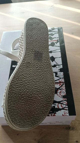Sandalias LUNA LLUNA blancas talla 38