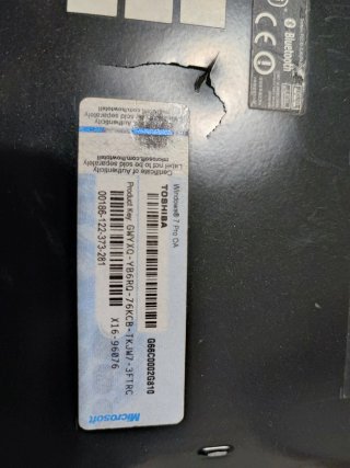 Toshiba Portege R830 i3 4GB RAM 320GB HDD
