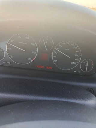 Peugeot 607 2000