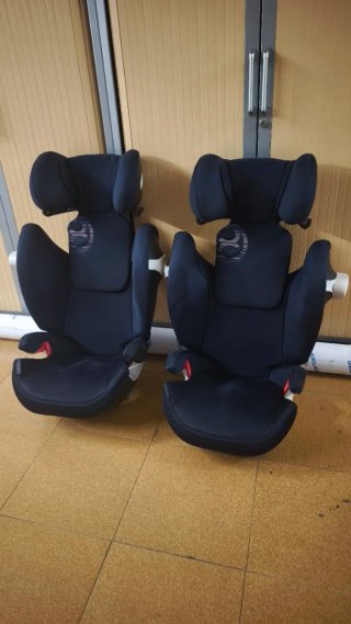 Por silla de coche para niños (y tengo 2 unidades)