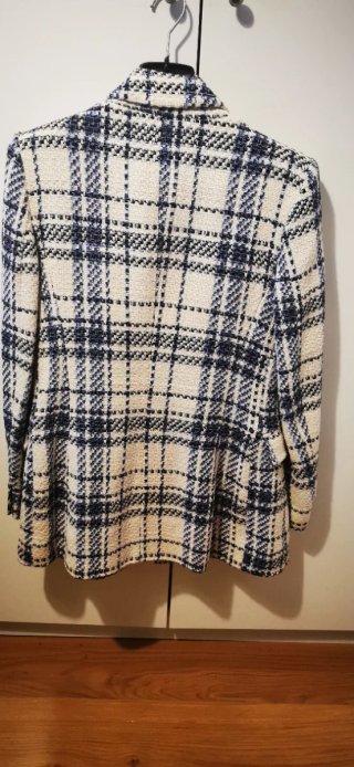 Americana Zara cuadros beige y azul