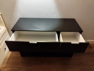 Cómoda Negra Ikea NORDLI