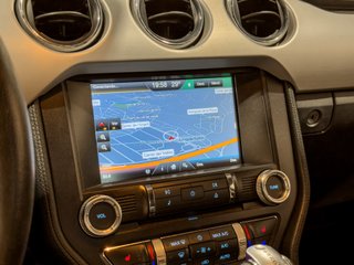 FORD MUSTANG GT 5.0 V8 · NACIONAL PERFORMANCE PACK ·