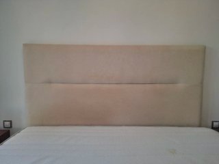Cama canapé tapizada beige
