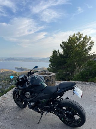 Kawasaki Z800E