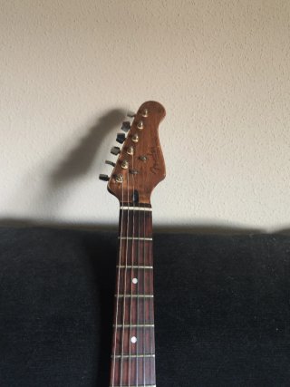 Guitarra Eléctrica Sunburst Desgastada