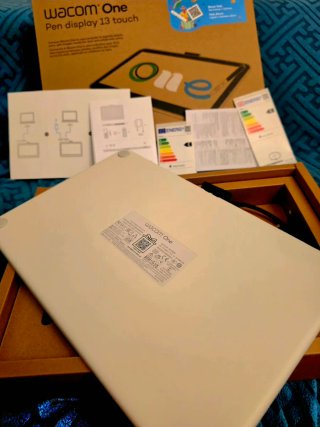 Wacom One 13 TOUCH DTH134
