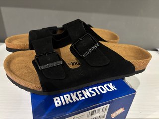Birkenstock arizona negras talla 42 nuevas