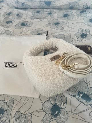 Bolso UGG Piel de Oveja Blanco y Dorado