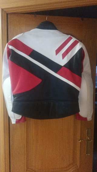 Chaqueta de moto cuero vintage talla 54