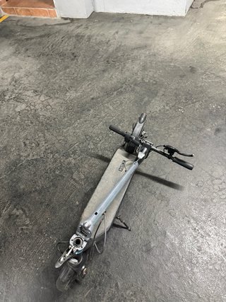 Patinete Eléctrico Gris