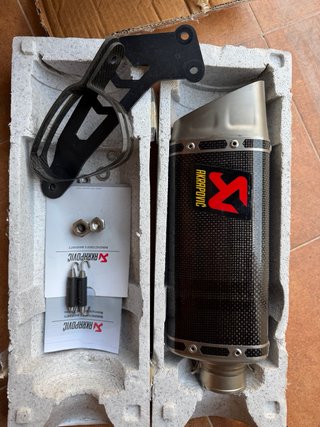 Escape Akrapovic Yamaha MT09