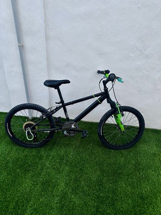 Bicicleta Montaña BTWIN 20 Negra/Verde