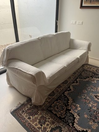 Divano bianco IKEA Ektorp