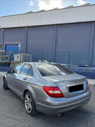 Mercedes-Benz Clase C 2011