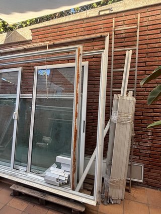 Puerta corredera aluminio ventanal