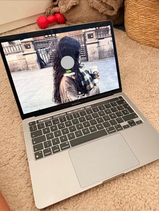 MacBook Pro 13” M1 8GB 256GB