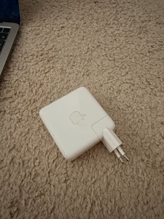 MacBook Pro 13” M1 8GB 256GB