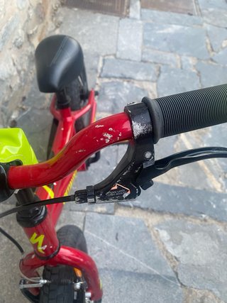 Bicicleta Specialized 12 con pedales