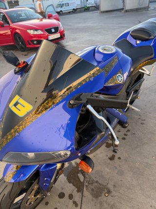 Yamaha R1