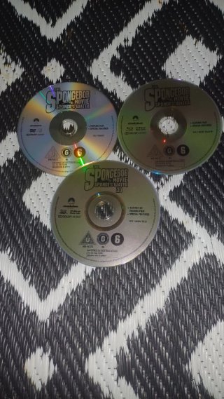BOB ESPONJA: UN HÉROE DEL AGUA BLU-RAY 3D + DVD